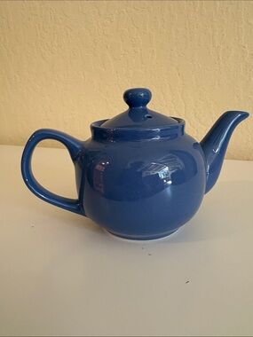 NIB 2 Cup Teapot